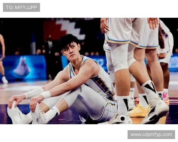 膝伤复发曾凡博无缘再战日本赛